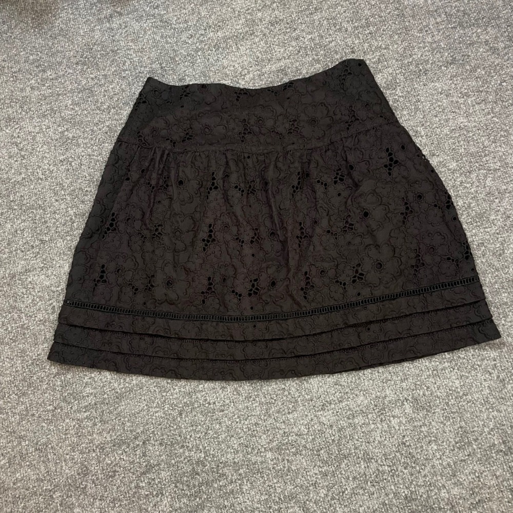 Juicy Couture Black Eyelet Tiered Mini Skirt Size 6 Unconventional Lace Regency